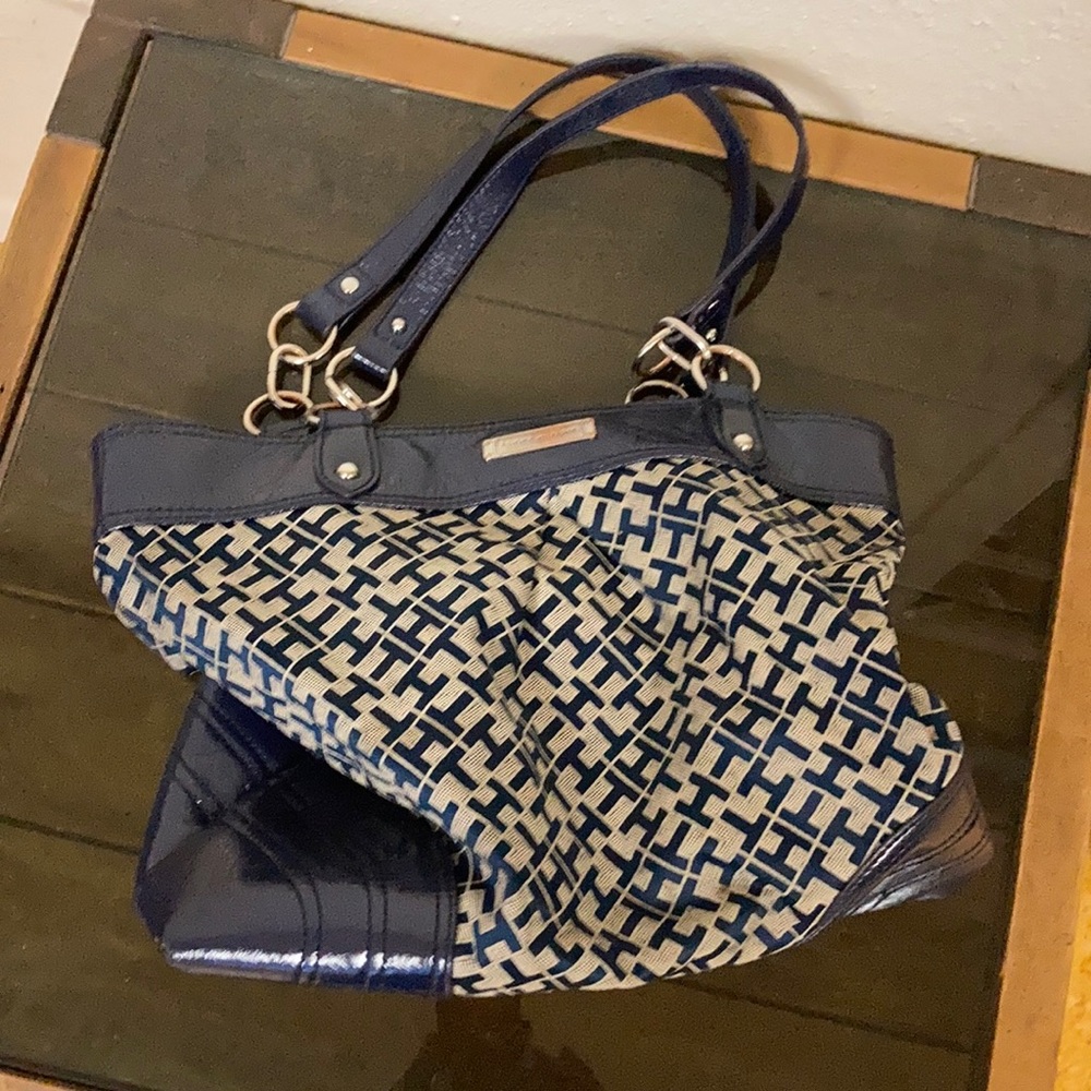 Tommy Hilfiger purse